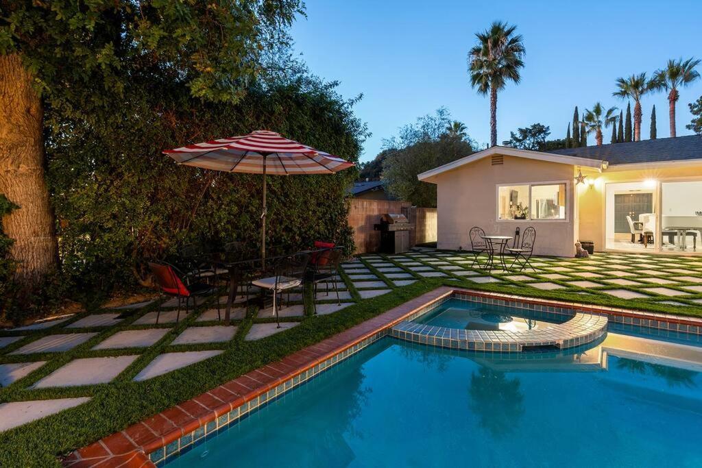 Luxury 4BD in Topanga Oasis with Pool, Spa and Cabana Villa Los Ángeles Exterior foto